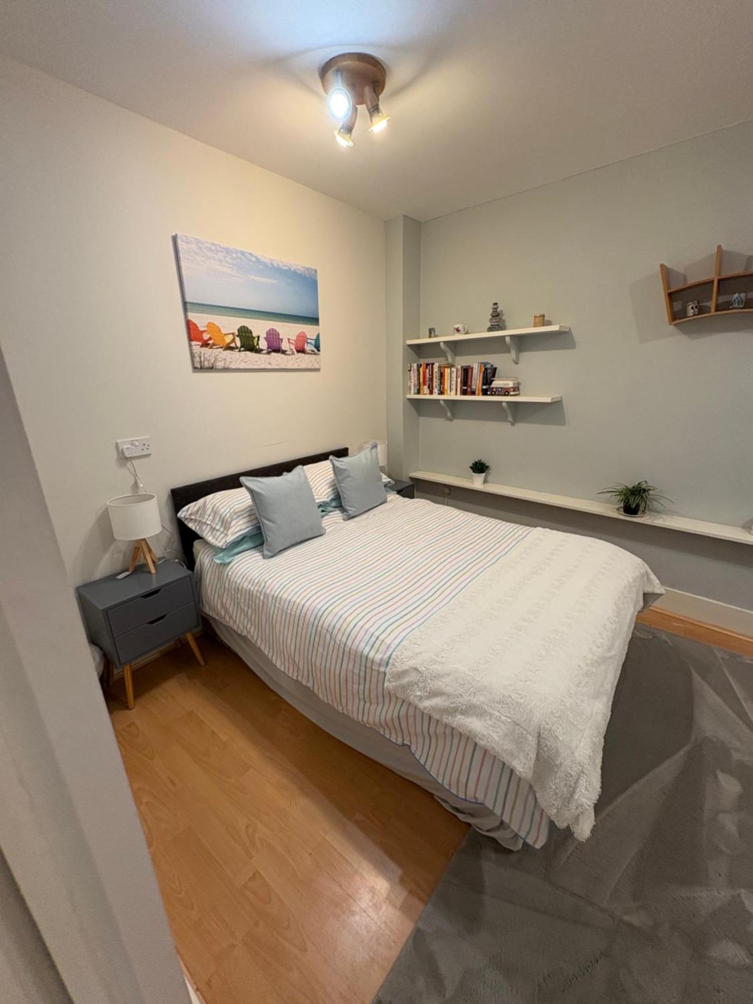 Choice Of One Double Bedroom With A Comfy Double Bed And Private En Suite For Solo Travellers Or Couples ,Or Alternatively Book Two Double Bedrooms For Families Or Friends Паддок-Вуд Экстерьер фото
